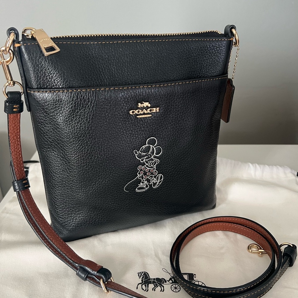 Disney X Coach Minnie Motif Messenger Bag
